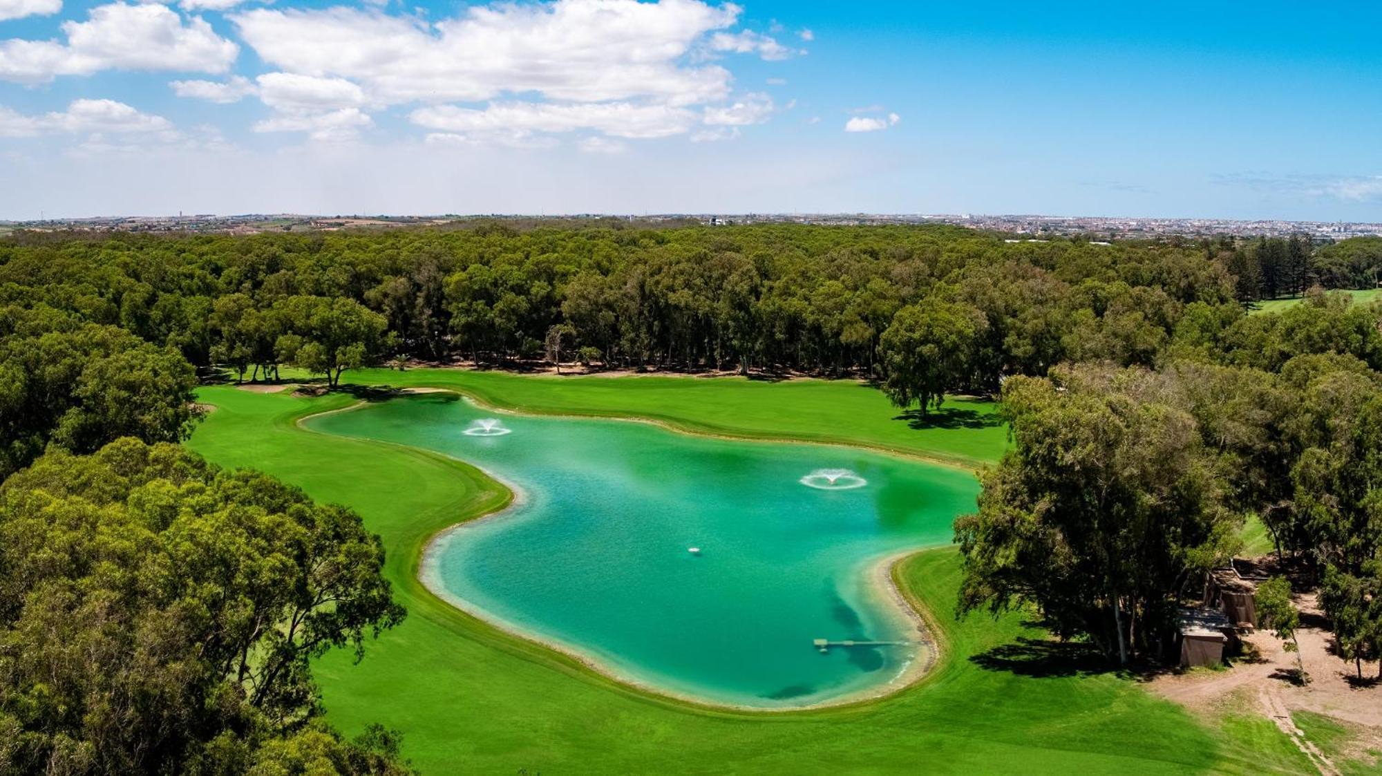 Pullman Mazagan Royal Golf & Spa El Jadida Exterior foto The 17th hole at the 2015 PGA Championship